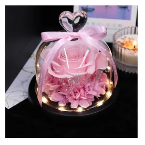 Nouveau design Offre Spéciale vraie touche préservée éternelle longue durée roses tête de fleur en gros dans une boîte cadeau en verre
