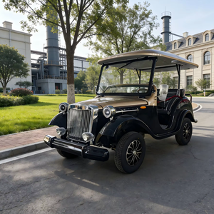Voiture électrique classique vintage, voiture de tourisme rétro avec calandre classique et détails chromés - Product Image 1