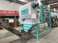Équipement de séchage de déshydrateur de machines de poudre d'ail d'usine de fabrication industrielle pour la ligne de processus de fruits et légumes