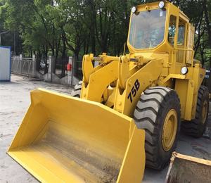 Cargador de rueda delantera TCM 75B original de Japón con motor y bomba, carga nominal de 3 toneladas para movimiento de tierras - Product Image 3