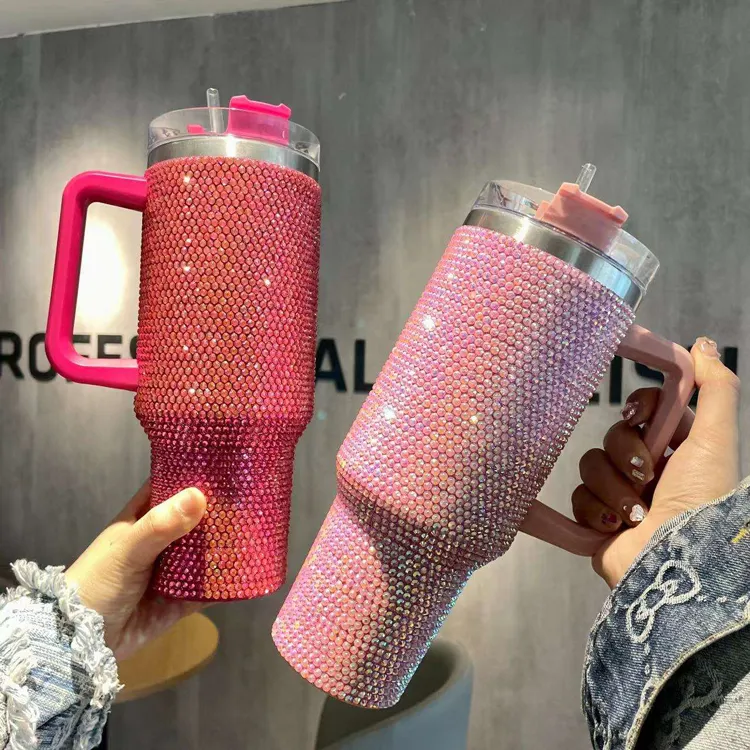 Fabrika doğrudan satış 40oz Rhinestone Tumbler çift duvar paslanmaz çelik kulplu fincan ve saman