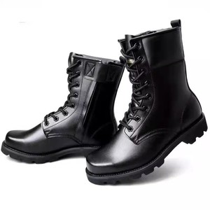 Botas de Combate para Hombre con Punta de Acero, Tacón Bajo, Cuero Genuino, Antideslizantes y Transpirables para Primavera, Otoño e Invierno - Product Image 1