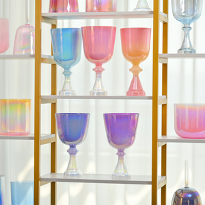 סט קערות קריסטל אלכימיות להתאמה אישית, כל הגדלים, מכשירי קוורץ לריפוי בצלילים 440 הרץ/432 הרץ, התאמה אישית מוצלחת - Product Image 3