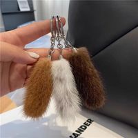 Mini porte-clés pendentif queue de vison style coréen fait main, mignon et tendance, breloque de sac en peluche haut de gamme simple et élégante