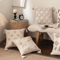 Housse de coussin de canapé en coton et lin brodé style nordique, motif géométrique, pompons, style français, taie d'oreiller carrée, décoration intérieure