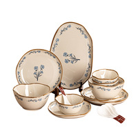 Ensemble de bols et d'assiettes en céramique de style japonais de haute qualité, motif végétal, passe au micro-ondes, utilisation domestique, cadeau de pendaison de crémaillère