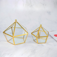 Dôme en verre personnalisé de luxe en forme de pentagone pour bijoux de mariée, plantes succulentes, mini-paysages, décoration de mariage