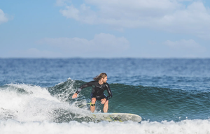 AZTROB CRUX <span class=keywords><strong>Planche</strong></span> <span class=keywords><strong>de</strong></span> <span class=keywords><strong>surf</strong></span> longue <span class=keywords><strong>en</strong></span> bois durable et haute résistance <span class=keywords><strong>de</strong></span> 7'0\" (21,5\") avec <span class=keywords><strong>mousse</strong></span> EPS, petit MOQ, avec leash et ailerons pour les eaux océaniques - Product Image 5