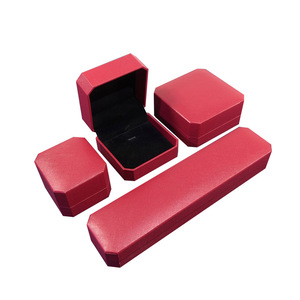 Màu đỏ rô Octagon hộp đồ trang sức vàng đóng gói lớn Vòng đeo tay mề đay - Product Image 5