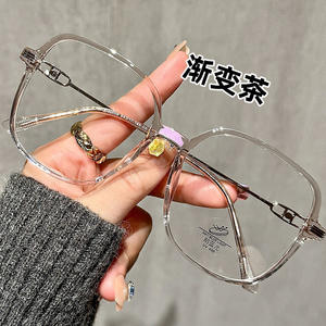 32009 Montura de gafas cuadradas marrones, tamaño mediano, lentes de PC con protección contra la luz azul para mujer, lentes planos, ligeras, de alta gama - Product Image 4