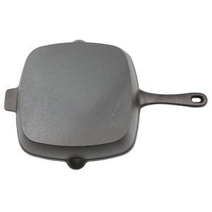 Plancha cuadrada de hierro fundido precurada con bordes y asa auxiliar, ideal para asar y cocinar en parrilla - Product Image 5