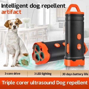 Haute puissance Rechargeable Triple Core <span class=keywords><strong>ultrasons</strong></span> chien répulsif longue Distance Anti-aboiement dispositif de formation extérieur en plastique chat - Product Image 3