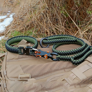 Correa de mango de tráfico para perros grandes y resistentes con dos asas Correa de perro duradera y Clip de rana 360 - Product Image 1