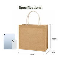 Sac fourre-tout en jute écologique durable avec bandoulière et poignée en corde, étiquette d'entretien pour emballage de cadeaux de mariage