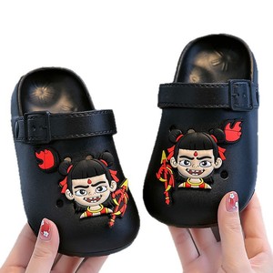 Claquettes d'été Nezha EVA pour enfants, à bout fermé, motif dessin animé, semelle souple antidérapante, style <span class=keywords><strong>Crocs</strong></span>, pour extérieur et plage, unisexe, bébé et parent-enfant - Product Image 5