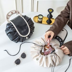 Wholesale Girls Cute Drawstring Cosmetic Bags Portable Lazy Makeup Hand Bag - Product Image 3