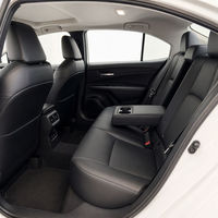 Toyota Corolla 1.2T Automatique 2021 Conduite à Gauche Berline Économe en Carburant Euro 6 Véhicules d'Occasion Approvisionnement Personnalisé Export Chine