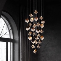 Lustre suspendu moderne en verre cube, réglable en hauteur, pour plafond haut et escalier, finition chrome doré, vente en gros