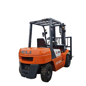 Chariot élévateur diesel d'occasion Heli 3 tonnes avec déplaceur latéral hydraulique et pneus pleins, prix raisonnable, en stock, prêt à être expédié - Product Image 1