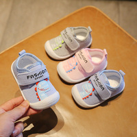 A buon mercato Dinosaur Toddler Boys taglia 1 Sound 2 Girls scarpe cigolanti miste per bambini