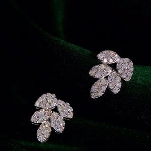 Xinfly Engagement Wedding Gift Designer 18K Solid Gold 1ct Diamond <b>Leaf</b> Stud Earrings - Product Image 4