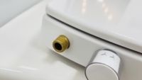 Système de rinçage à l'eau froide autonettoyant à double jet avec valve en laiton de qualité militaire et couvercle de nettoyage de style américain