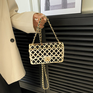 Nuova Borsa a Tracolla da <span class=keywords><strong>Donna</strong></span> in Metallo con Design Personalizzato, Piccola Borsa a Scatola Traforata, Borsa a Tracolla con Catena alla Moda - Product Image 5