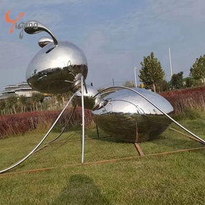 Esculturas de <span class=keywords><strong>hormigas</strong></span> de acero inoxidable de tamaño real de diseño personalizado Artesanía de metal de superficie similar a un espejo pulida a mano - Product Image 2