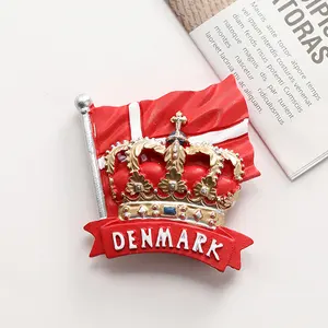 Aimants de réfrigérateur en résine 3D OEM, cadeau de voyage, couronne et drapeau souvenirs du danemark