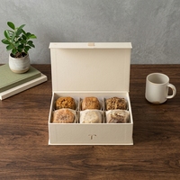 Assortiment de 6 boîtes-cadeaux magnétiques écologiques pour pâtisseries |   Emballage en carton ondulé blanc de luxe pour produits de boulangerie artisanale, avec finition UV