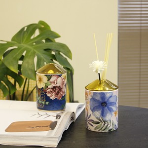 Elegante Juego de 2 Difusores de Aroma de Porcelana con Tapa Dorada y Diseño Floral, Recipientes de Cerámica para Aceites Esenciales, para el Hogar, Sala de Estar, Regalo - Product Image 3