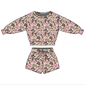 Tenue 2 pièces pour enfants unisexe, t-shirt à manches longues et short, imprimé camouflage chasse, 95% coton 5% élasthanne, style décontracté, prête à expédier (RTS) - Product Image 3