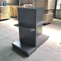 Étagères industrielles en métal durables et rayonnages perforés à un seul côté pour supermarchés, pour une présentation optimale