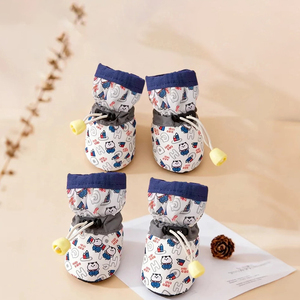 Chaussures pour chien mignonnes de dessin animé, spéciales pour animaux de compagnie, pour sortir, pour empêcher les petits <span class=keywords><strong>chiens</strong></span> de faire la saleté, ne tombent pas, semelle souple, imperméable, couvre-chaussures - Product Image 3