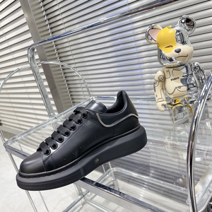 Vente en gros de baskets légères à semelle épaisse en cuir véritable MQ de haute qualité, chaussures de marche décontractées à la mode, chaussures de course MC pour l'extérieur - Product Image 5