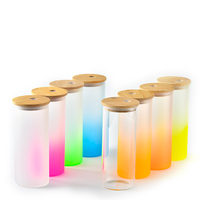 Entrepôt aux États-Unis, vente en gros, gobelet droit en verre avec eau potable dépolie dégradée de 18oz avec couvercle en bambou par sublimation