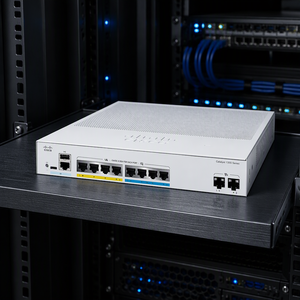 Commutateur Ethernet géré C1300-8MGP-2X, 8 ports PoE Plus, 2 ports 10G SFP Plus, certifié <span class=keywords><strong>IEEE</strong></span> <span class=keywords><strong>802</strong></span>.<span class=keywords><strong>3</strong></span>, réseau d'entreprise original - Product Image 3