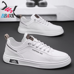 Zapatillas de Moda para Hombre 2025, Transpirables, de Malla Blanca, Estilo Slip-on, Diseño Antideslizante para Estudiantes - Product Image 1