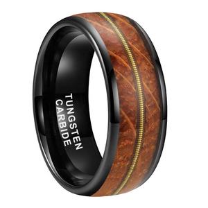 Bague Coolstyle en tungstène noir avec incrustation de corde de guitare en bois de fût de whisky de 8 mm pour hommes et femmes, idéale pour fiançailles et mariage - Product Image 1