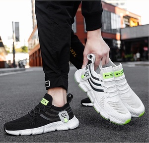 <span class=keywords><strong>Scarpe</strong></span> <span class=keywords><strong>da</strong></span> Corsa Unisex a Quadri con Lacci, Ordine all'Ingrosso, Tendenza Moda, Mocassini <span class=keywords><strong>in</strong></span> Rete, Prezzo di Fabbrica, Leggere e Traspiranti per Uomo e Donna - Product Image 4