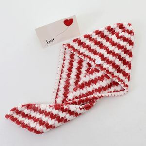Toalla de Pelo Súper Absorbente de Secado Rápido para Mujer, Adultos, de Felpa de Coral Engrosada, Gorro de Ducha con Forma de Corazón, Uso Térmico y Plástico - Product Image 4