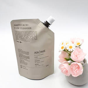 Bolsa de Embalaje Mate de 300 ml con Logotipo Personalizado, Reutilizable, con Boquilla, para Limpiador de Patas con Aminoácidos, Champú para el Cuidado de la Piel - Product Image 3