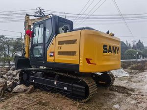 รถขุดไฮดรอลิกแบบตีนตะขาบ Sany 155H ใหม่เอี่ยมจากจีน เครื่องขุดดิน 15.5 ตัน Sany 155H สำหรับงานก่อสร้าง - Product Image 1