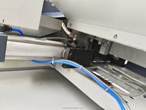 Machine à découper l'aluminium à double tête lourde, acceptant la personnalisation, profil de fenêtre en aluminium multi-usage, scie à découper l'aluminium automatique - Product Image 2