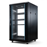 Armoire de serveur en acier laminé à froid 32U 19 pouces IP20 pour centre de données, en stock