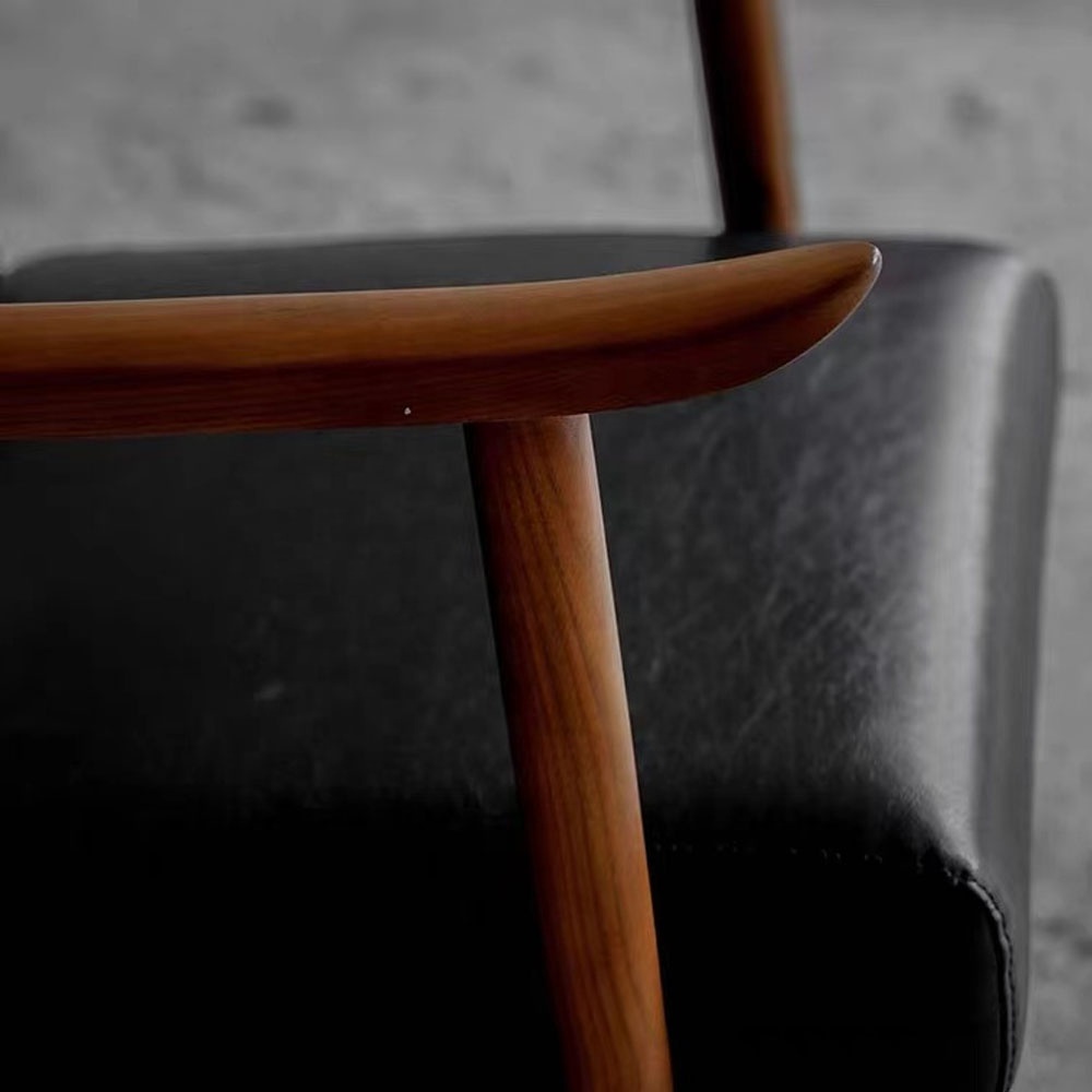 Luxury Leather Dining Chair Living Room Upholstery Arm Chair Dining Wholesale with wood Legs