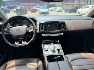 Citroën <span class=keywords><strong>C6</strong></span> 1.8T <span class=keywords><strong>essence</strong></span> berline intermédiaire automatique 2022, sièges en cuir, phares à LED, conduite à gauche, voiture d'<span class=keywords><strong>occasion</strong></span> - Product Image 6
