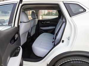 Nissan <span class=keywords><strong>Qashqai</strong></span> 2025 2.0L Benzina CVT XV Edizione Zhenxin SUV 5 Posti Trazione Anteriore Guida a Sinistra per Esportazione - Product Image 6