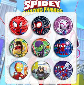 ขายส่งเข็มกลัดการ์ตูนสไปเดอร์แมนแบบใหม่ ของตกแต่งกระเป๋า ของขวัญ และเข็มกลัดติดเสื้อ ของที่ระลึกอนิเมะ - Product Image 1