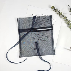 Bolsas de Organza para Maquillaje con Logotipo Blanco, Bolsas de Regalo Personalizadas al por Mayor, Color Negro, 300 Unidades - Product Image 2